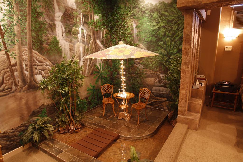 איידהו פאלס Destinations Inn Theme Rooms מראה חיצוני תמונה