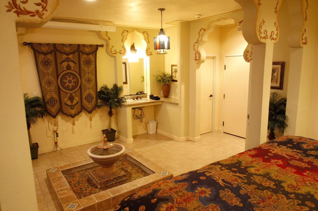 איידהו פאלס Destinations Inn Theme Rooms מראה חיצוני תמונה